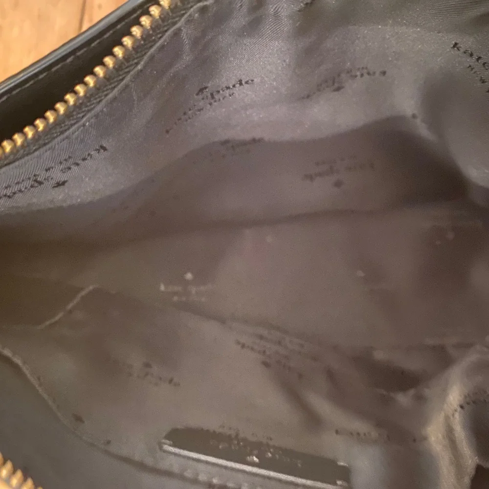 Kate Spade New York‎ Black Pebbled Leather Crossbody Bag Gold Logo Adjustable